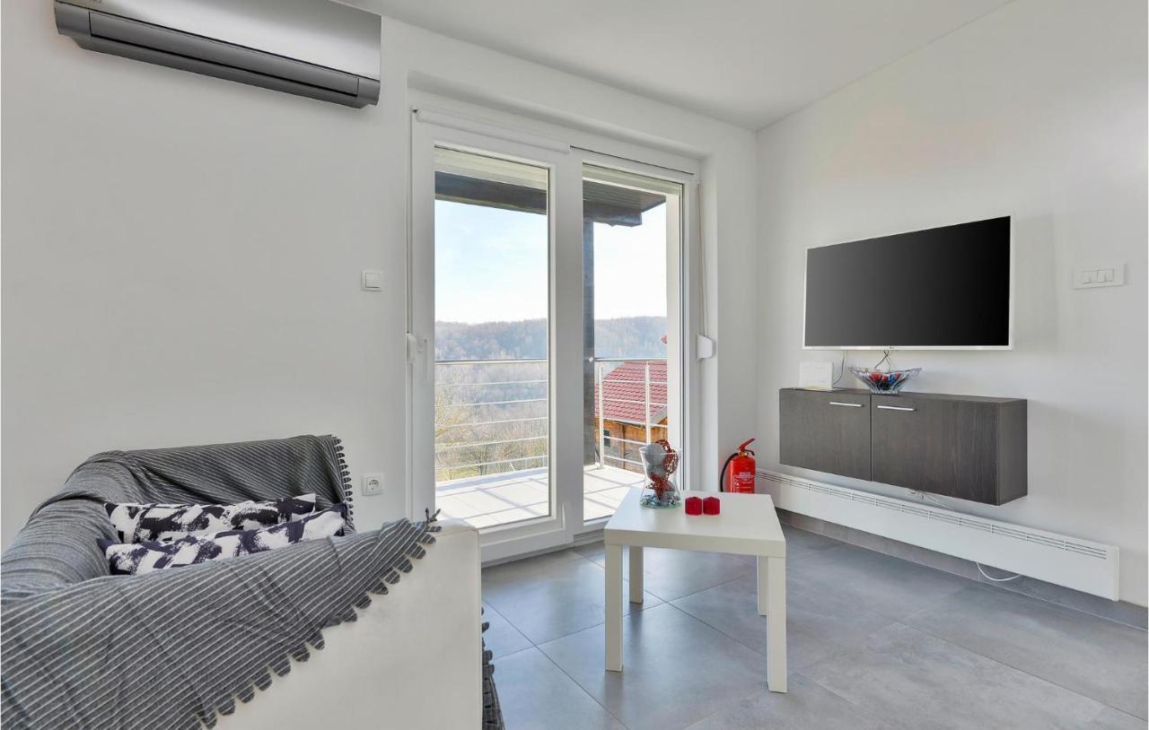 8 Bedroom Lovely Home In Durdevac Thurdevac Экстерьер фото