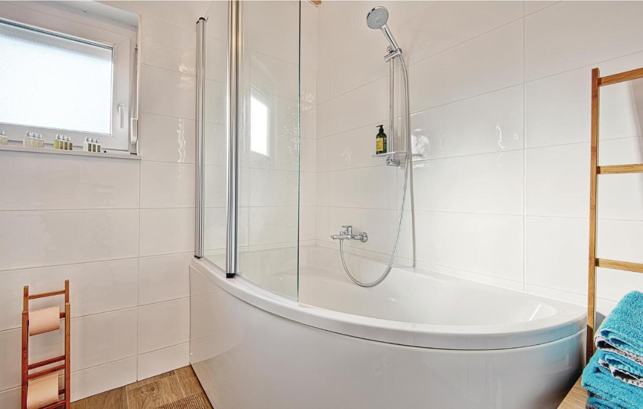 8 Bedroom Lovely Home In Durdevac Thurdevac Экстерьер фото
